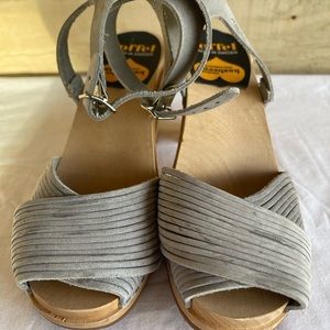 Swedish Hasbeens Grey Nubuck size 5.5 Brand New